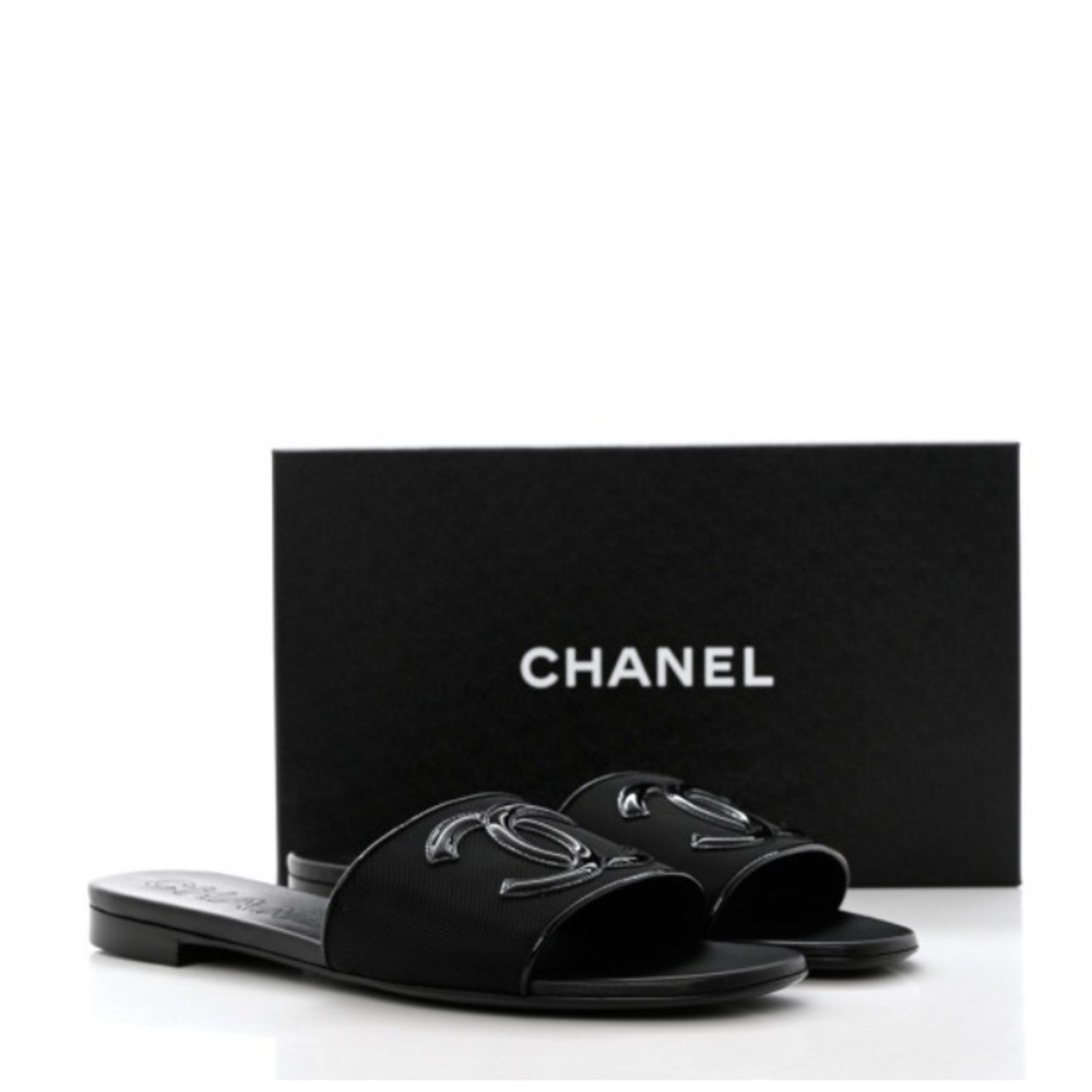 ❌SOLD!!❌ New CHANEL black mesh slides